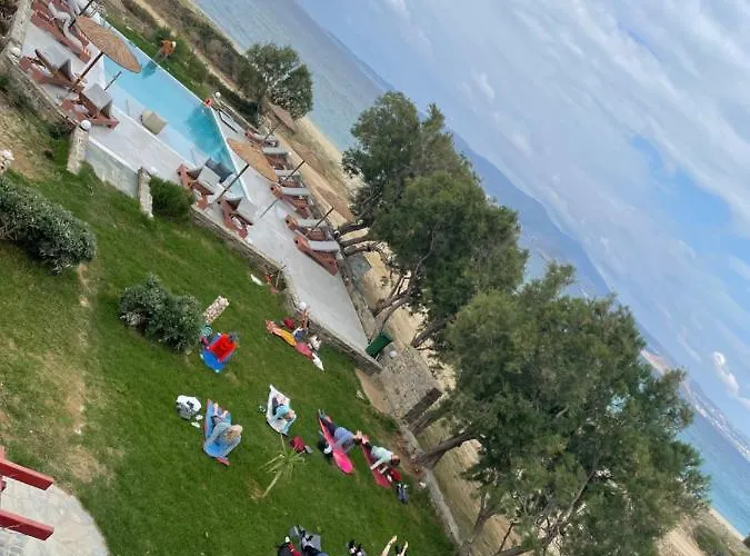 阿可体普拉卡酒店 4*