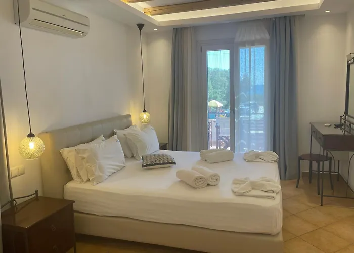 阿可体普拉卡酒店 4*