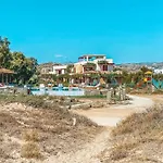 Acti Hotel apartamentowy 4*