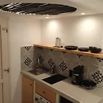 Hotel apartamentowy Acti