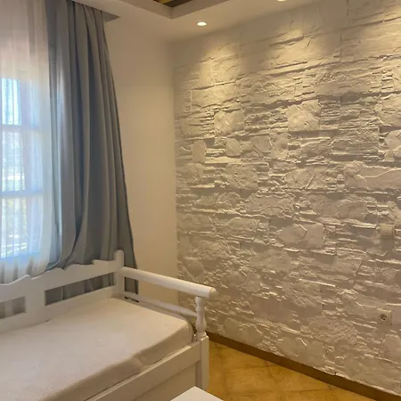 Aparthotel Acti Plaka (Naxos)