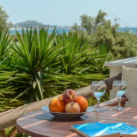 Acti Lägenhetshotell 4*